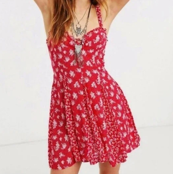 Free People Dresses & Skirts - Free People Dont Dare Red Mixed Floral Mini Dress